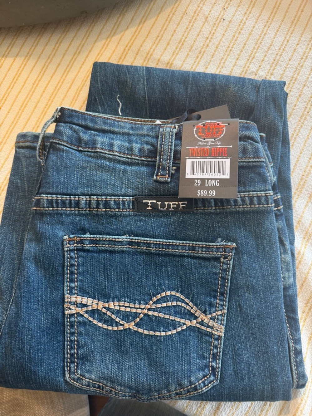 Cowgirl Tuff Women’s Twisted Hippie Jeans - Classic Mid Wash